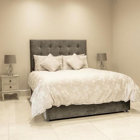 The View Apartment 2, Newry - Luxury Open Plan Apartment With City Views Exterior photo